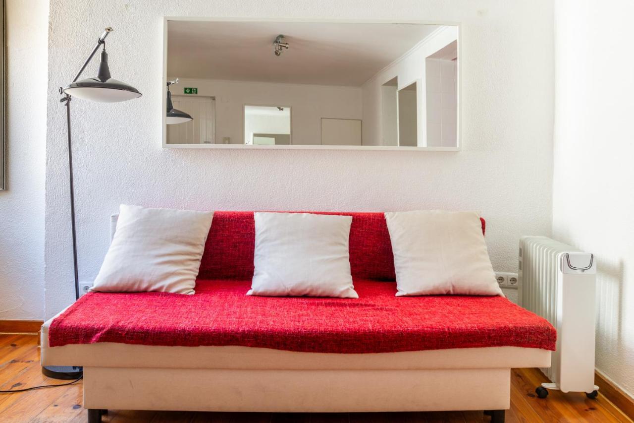 Studio In The Heart Of Alfama! Super Central! Lisbon Exterior photo